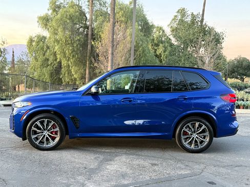 Used 2026 BMW X5 M60i image 11