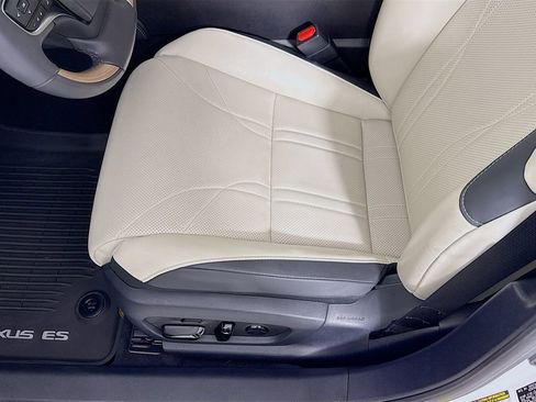 Certified 2024 Lexus ES 350 Ultra Luxury w/ Accessory Package (Z2) FWD image 20