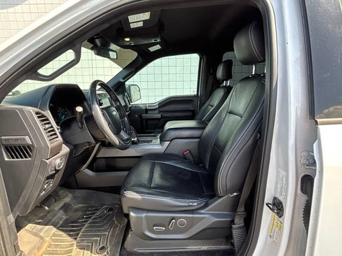 Used 2017 Ford F150 XLT w/ Equipment Group 302A Luxury RWD image 3