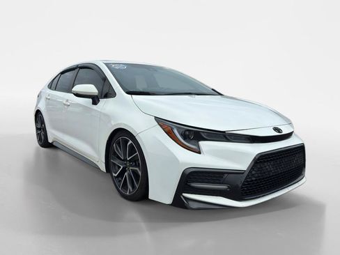 Used 2022 Toyota Corolla XSE FWD image 7