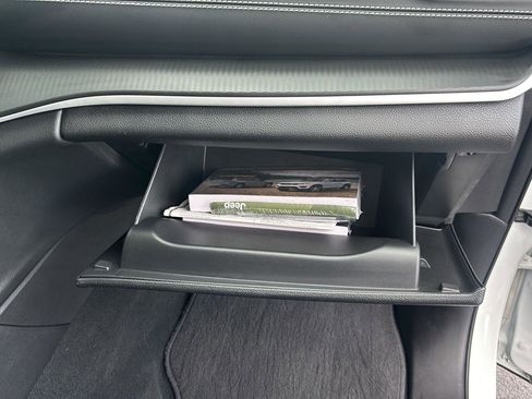 Used 2023 Jeep Grand Cherokee L Laredo w/ Luxury Tech Group I image 24