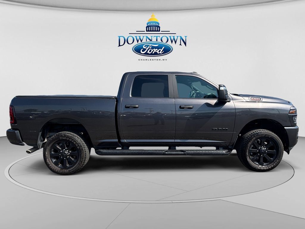 Used 2026 RAM 2500 Big Horn AWD/4WD image 2