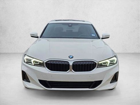 Used 2024 BMW 330i Sedan w/ Premium Package image 2