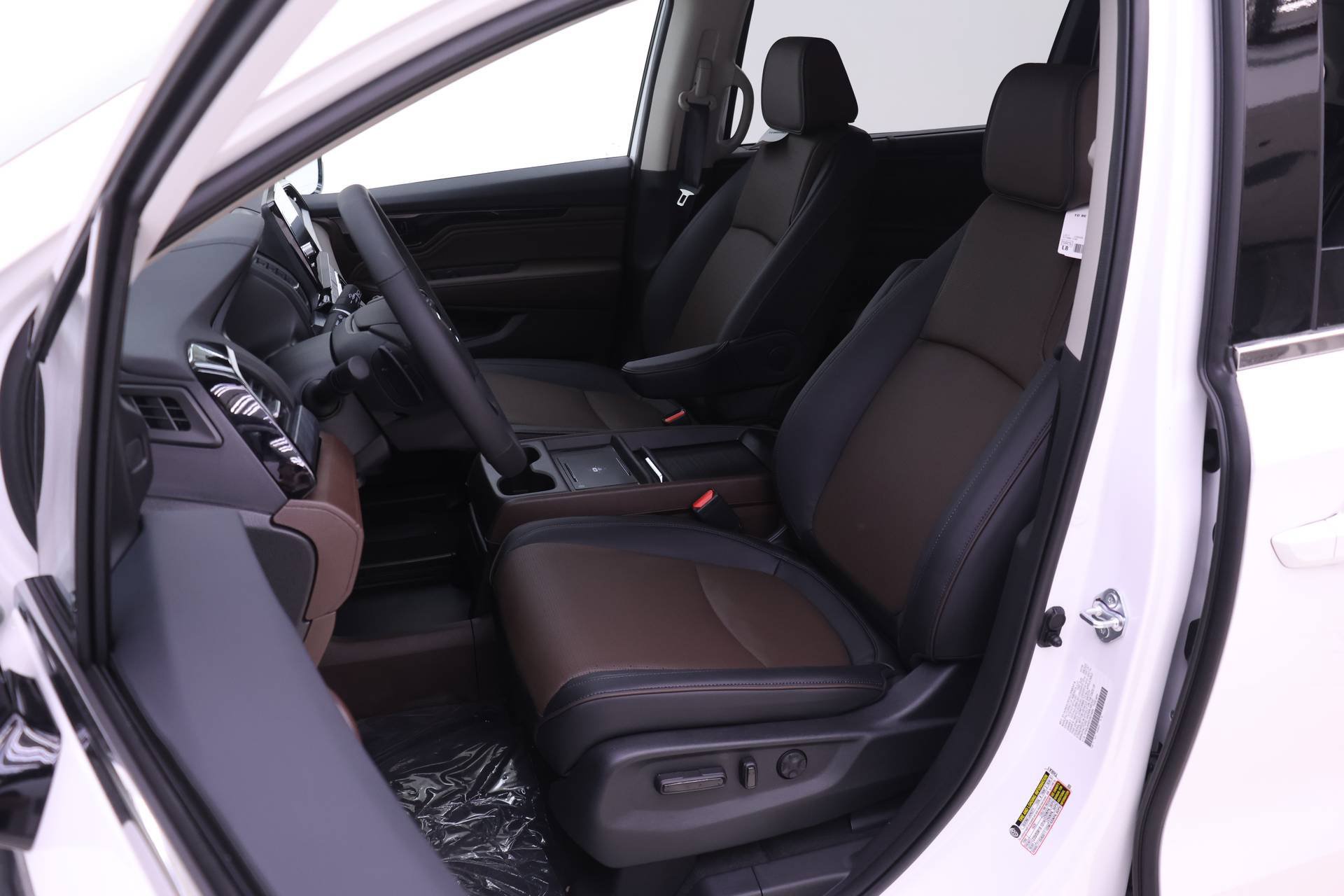 New 2027 Honda Odyssey Elite image 4