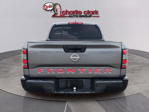 Used 2022 Nissan Frontier S w/ Technology Package RWD image 5