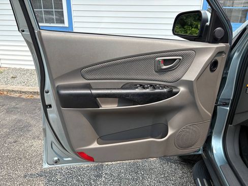 Used 2009 Hyundai Tucson SE FWD image 14