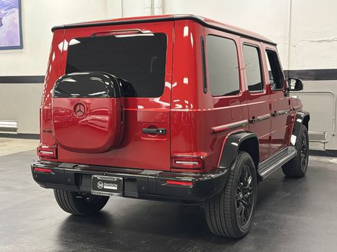 Used 2025 Mercedes-Benz G 580 w/ EQ Technology image 11