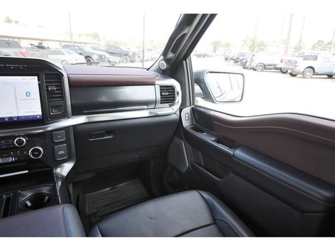 Used 2023 Ford F150 Lariat w/ Equipment Group 502A High image 13