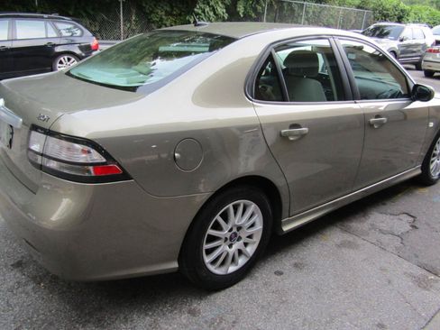 Used 2008 Saab 9-3 2.0T w/ Cold Weather Package FWD image 15