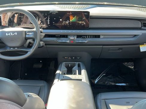 New 2026 Kia EV9 Wind image 7