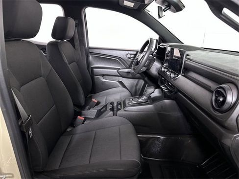 Used 2023 Chevrolet Colorado W/T image 29