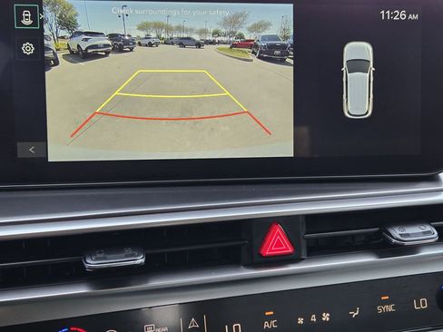 Certified 2025 Kia Sorento S FWD image 7