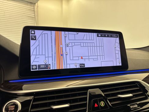 Used 2023 BMW 530i w/ Convenience Package image 26