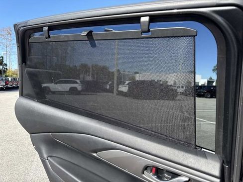 Used 2019 MAZDA CX-9 Touring w/ Touring Premium Package image 11