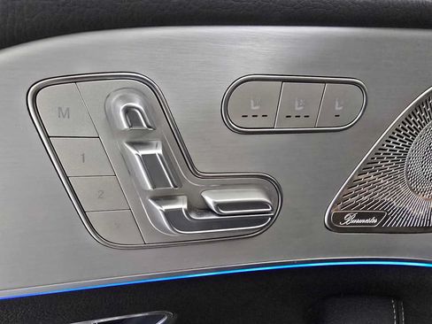 Certified 2025 Mercedes-Benz GLS 450 4MATIC image 29