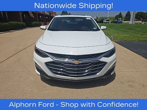 Used 2023 Chevrolet Malibu LT FWD image 2