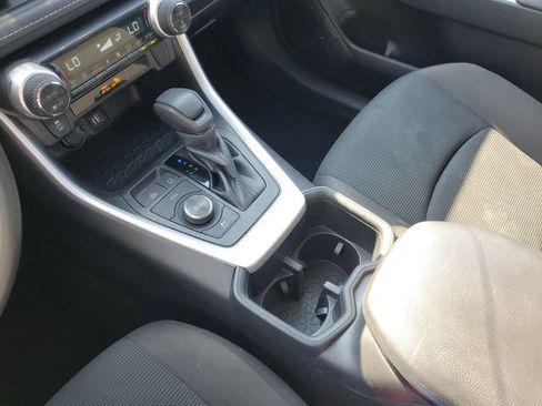 Used 2023 Toyota RAV4 LE AWD/4WD image 26