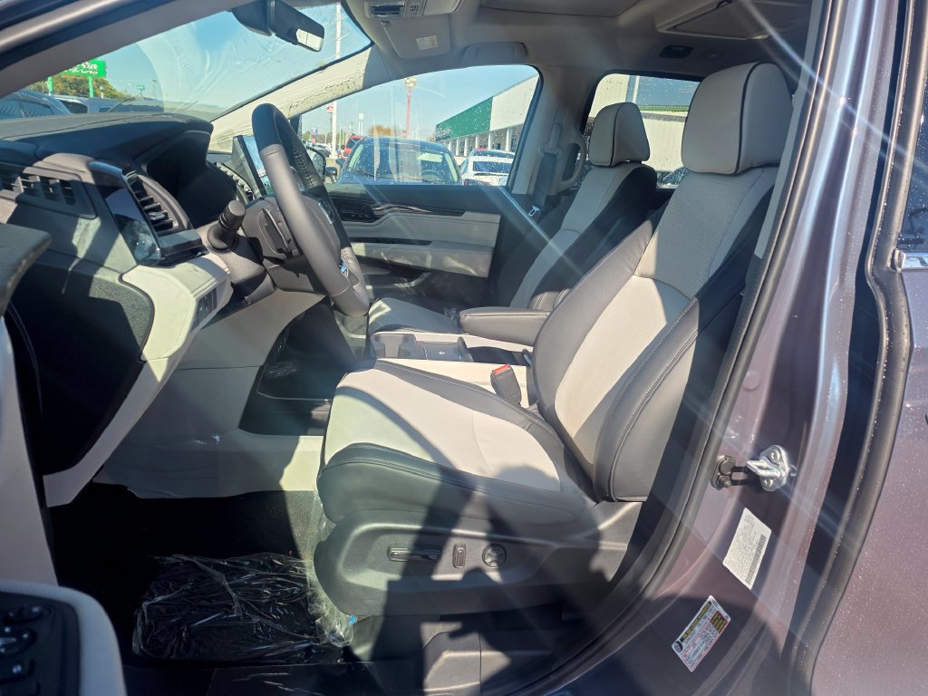 New 2027 Honda Odyssey Elite image 9