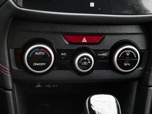 Used 2023 Subaru Crosstrek 2.0i Premium w/ Special Edition image 23