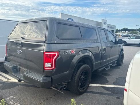 Used 2017 Ford F150 XL w/ Equipment Group 101A Mid RWD image 3