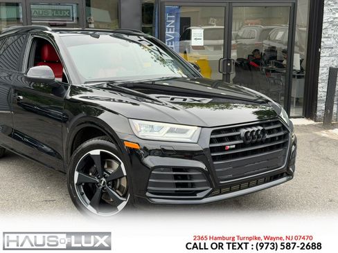 Used 2019 Audi SQ5 Premium Plus w/ Premium Plus Package AWD/4WD image 3