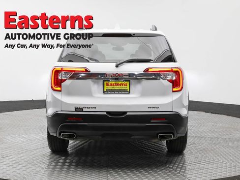 Used 2023 GMC Acadia SLT image 6