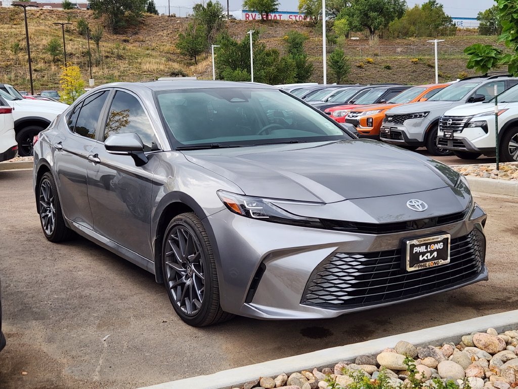 Used 2026 Toyota Camry XLE AWD/4WD image 11