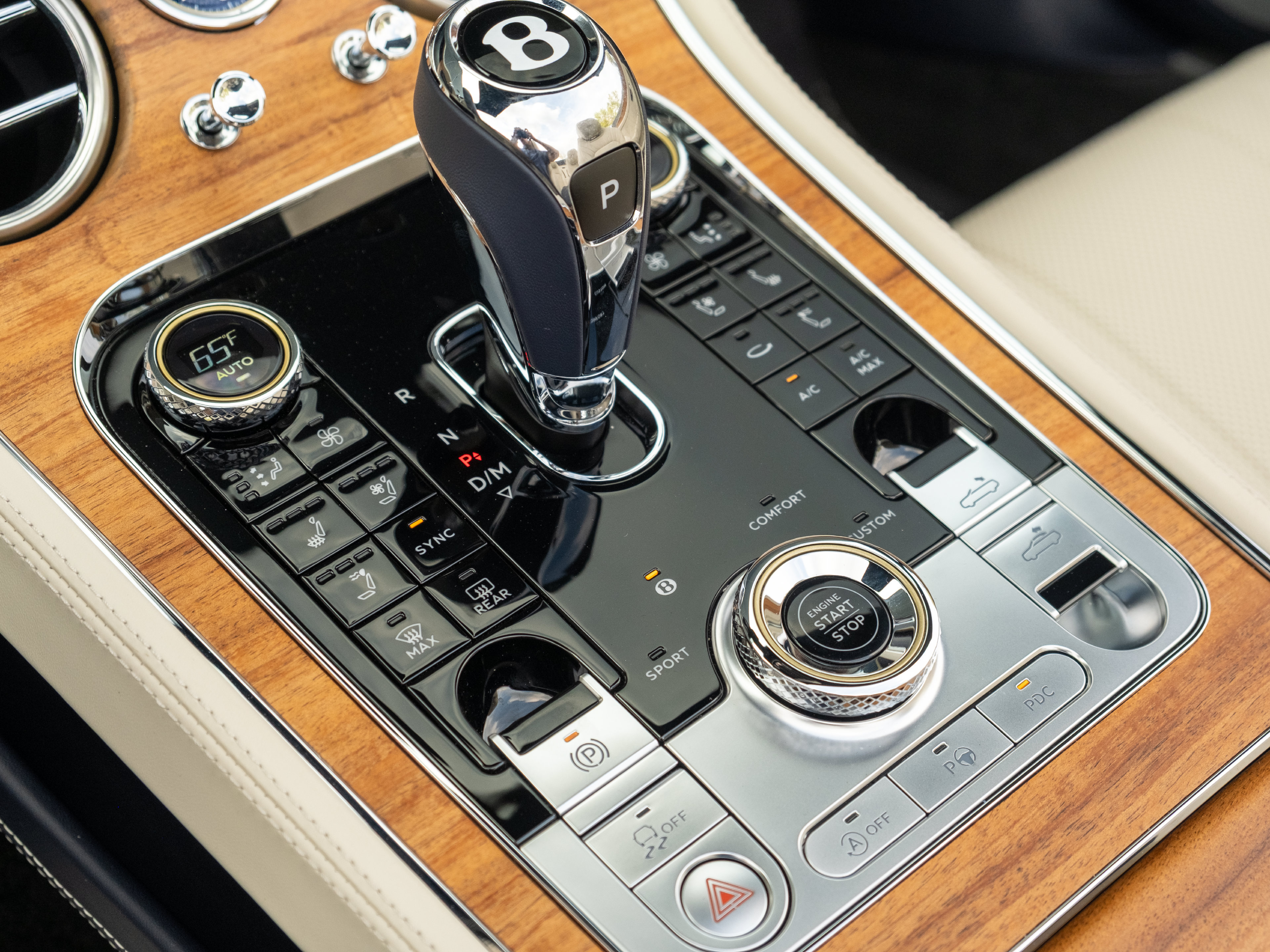 Used 2024 Bentley Continental GT AWD/4WD image 41