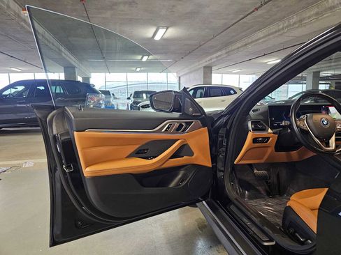 Used 2023 BMW i4 eDrive35 RWD image 30