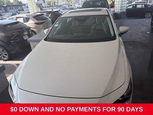 Used 2025 MAZDA MAZDA3 s FWD image 2