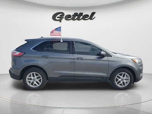 Used 2022 Ford Edge SEL w/ Convenience Package AWD/4WD image 4