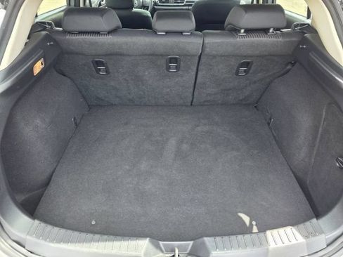Used 2016 MAZDA MAZDA3 i Touring w/ Popular Equipment Package FWD image 39