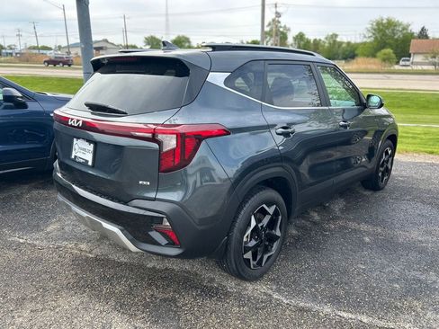 Used 2024 Kia Seltos EX AWD/4WD image 33