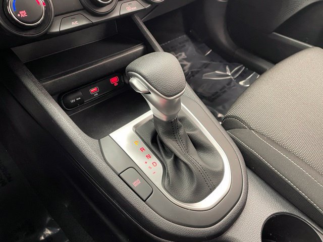 Used 2024 Kia Forte LXS FWD image 6