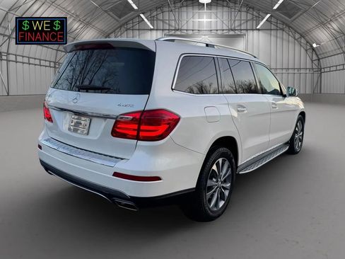 Used 2015 Mercedes-Benz GL 450 4MATIC w/ Appearance Package image 5