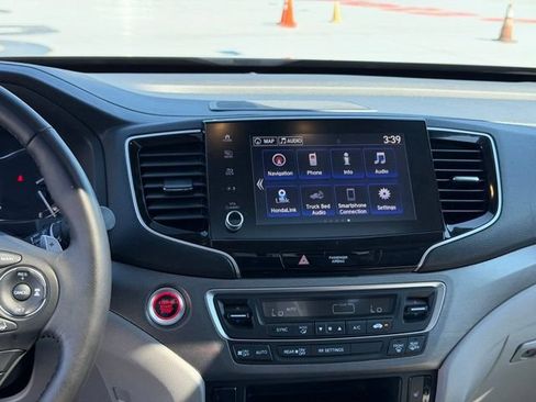 Used 2023 Honda Ridgeline RTL-E image 13