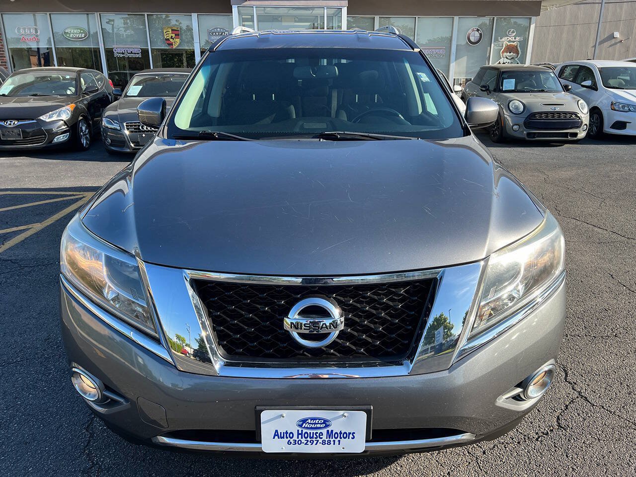 Used 2015 Nissan Pathfinder SV FWD image 5