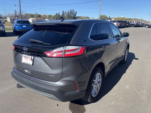 Used 2023 Ford Edge SEL image 6