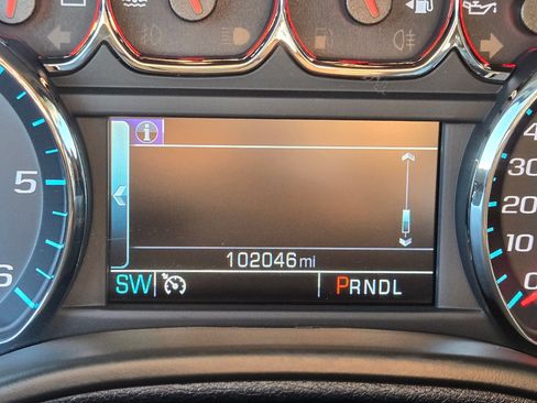 Used 2020 Chevrolet Tahoe LT image 18