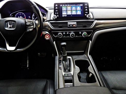 Used 2021 Honda Accord Sport image 19
