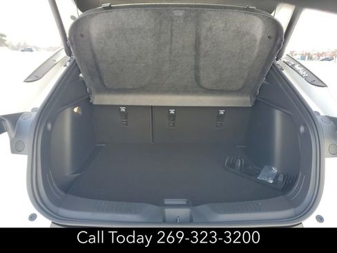 New 2025 Buick Envista Preferred w/ Convenience I Package image 25