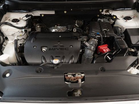 Used 2017 Mitsubishi Outlander Sport ES image 36