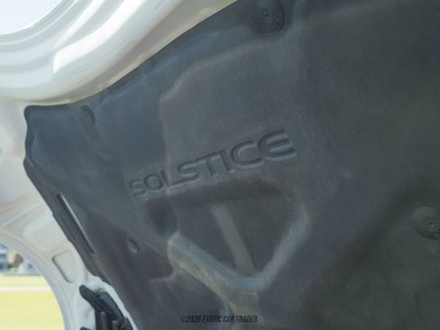 Used 2007 Pontiac Solstice Convertible w/ Premium Package image 22