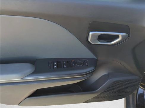 Used 2025 Kia K4 FWD image 10
