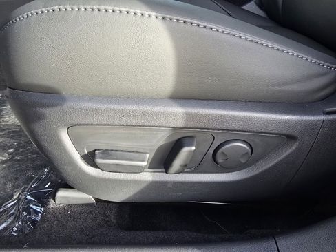 New 2026 MAZDA CX-30 AWD 2.5 S w/ Select Sport Pkg image 16