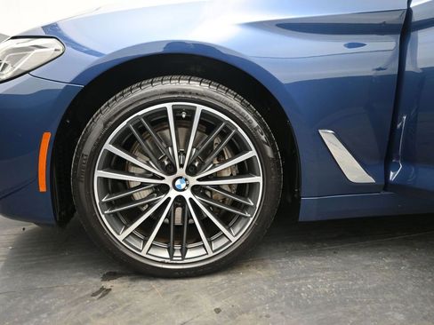 Certified 2022 BMW 540i 540i w/ Premium Package image 9