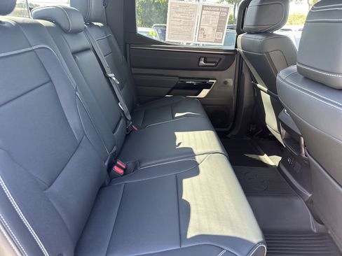 Used 2026 Toyota Tundra Limited AWD/4WD image 14