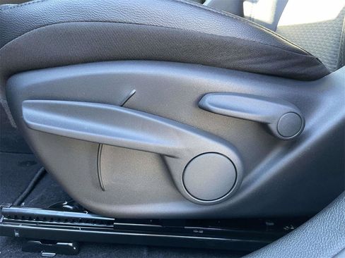 New 2026 Jeep Compass Latitude image 24