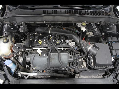 Used 2018 Ford Fusion SE AWD/4WD image 20