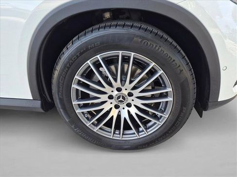 Used 2026 Mercedes-Benz GLC 300 image 21
